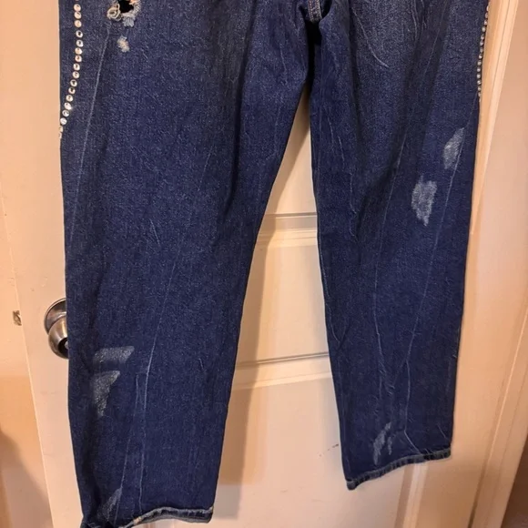 FREE PEOPLE CEM EMBELLISHED DISTRESSED JEANS size 28 - Picture 6 of 8